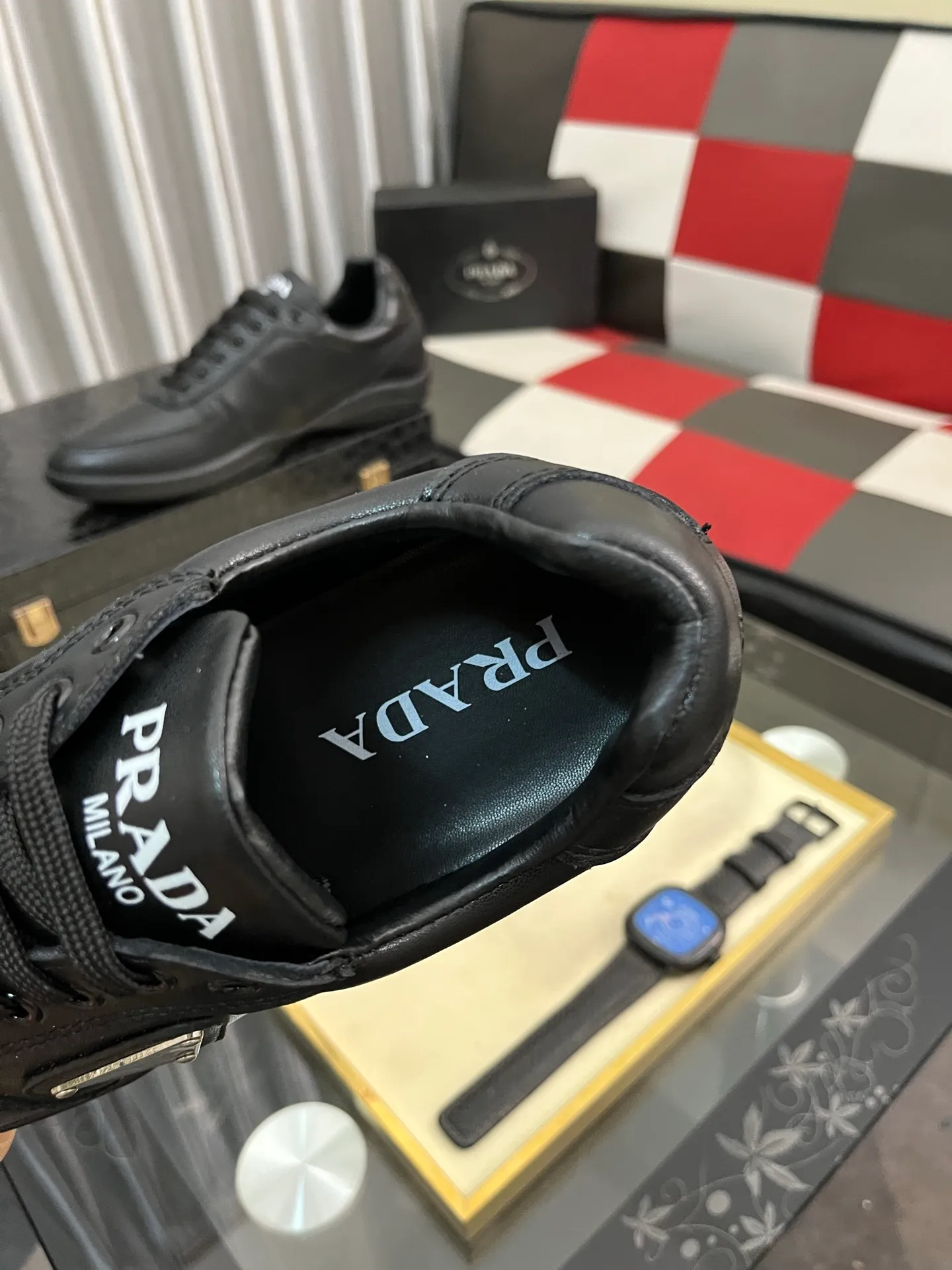 Men's Men's Shoes💰440⌚️⌚️《PRADA*》The latest and most popular casual shoes, top brand [seduce] luxury~purchasing agent, top~quality. [Strong] The upper is made of imported breathable cowhide with material ➕ breathable sheepskin feet (•) and fine workmanship. Original stylish and stylish soft rubber wear-resistant outsole, light and comfortable on the foot, size: 38-443️⃣colors available